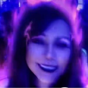 Meet your Posher, Joy